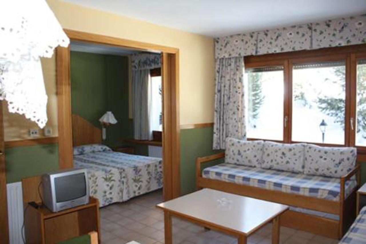 Apartamentos Solneu Baqueira Beret Buitenkant foto