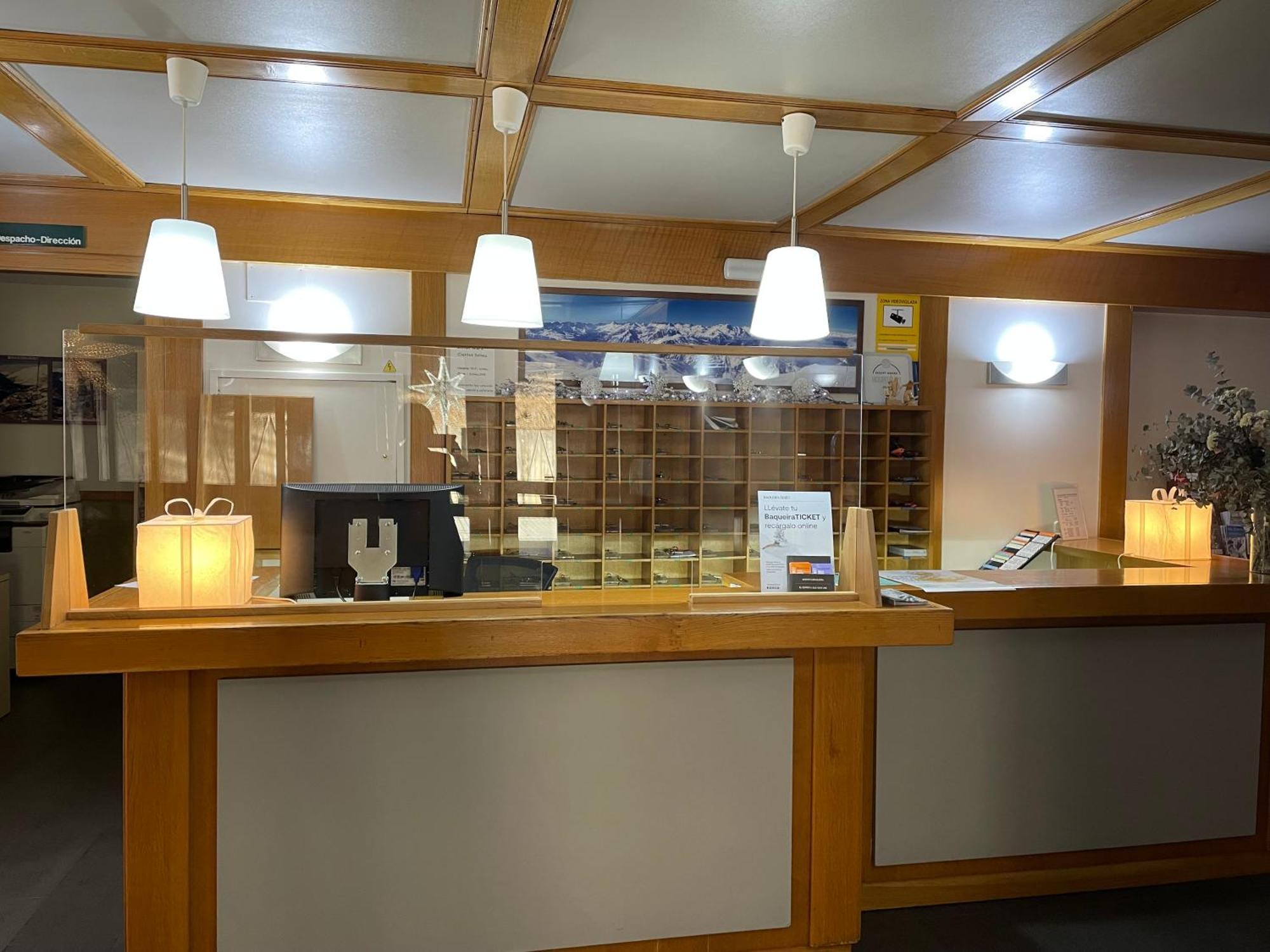 Apartamentos Solneu Baqueira Beret Buitenkant foto
